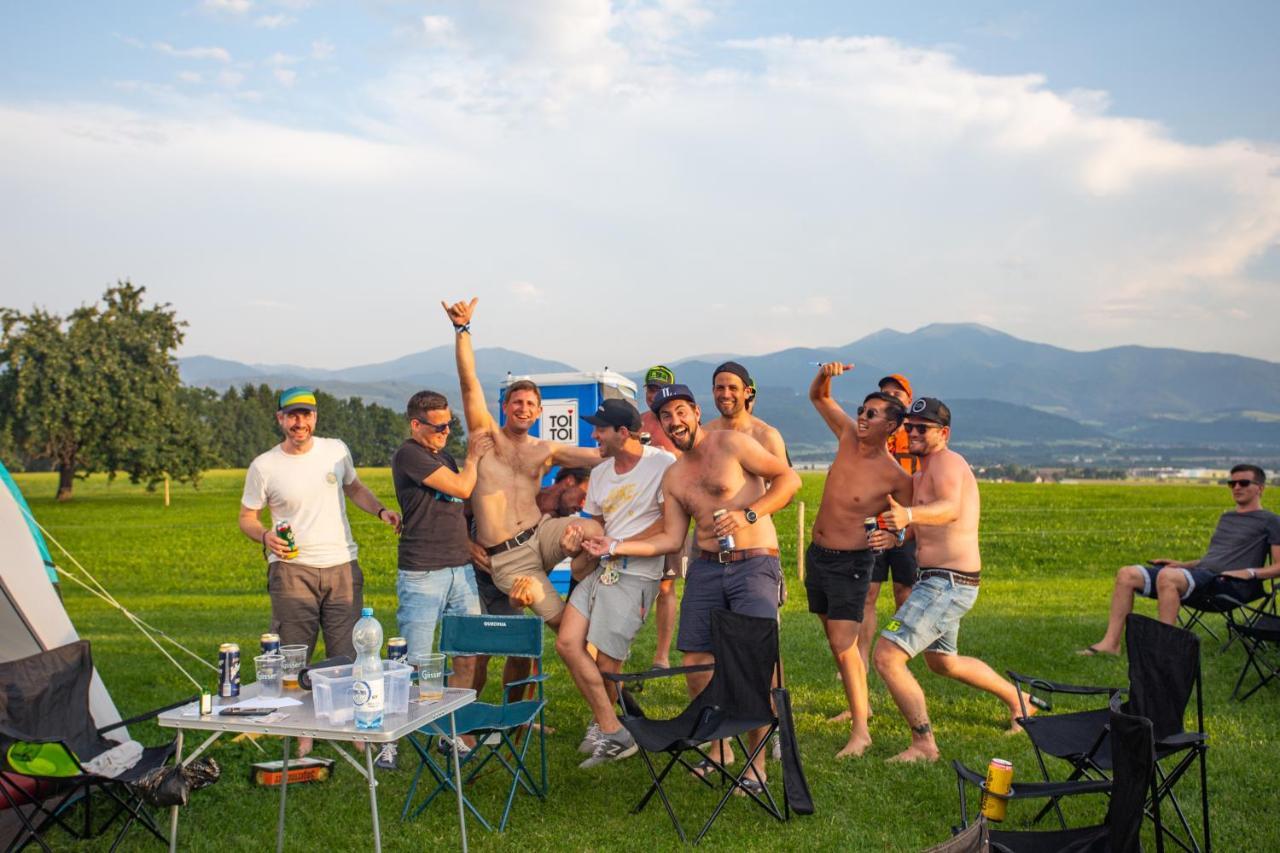 Easy Camping Belgium Stavelot Luaran gambar
